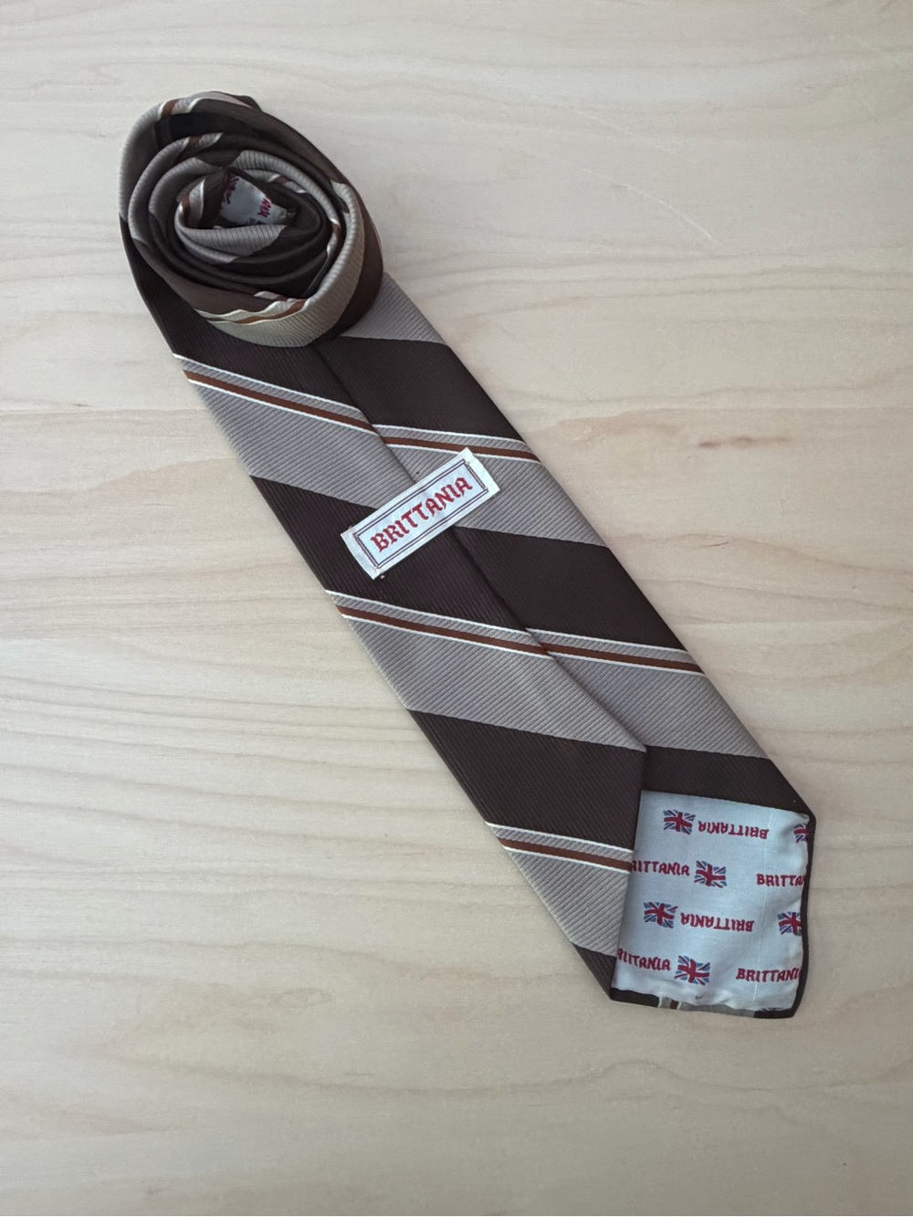 Brittania Striped Men’s Tie